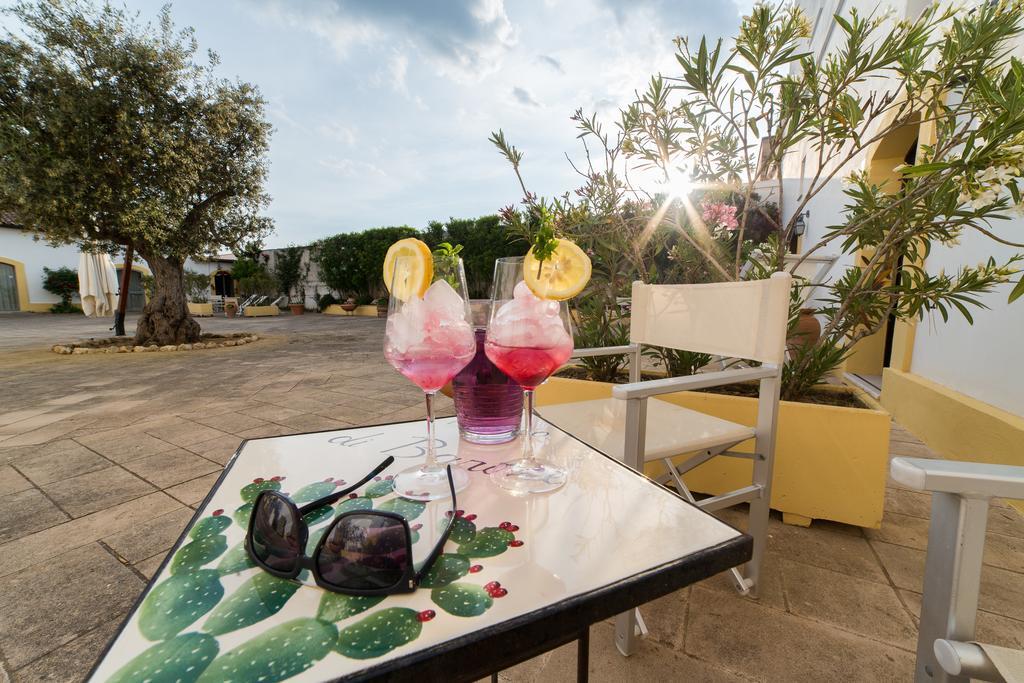 Tenuta Del Barco Winerestaurant And Hospitality Pulsano Exterior photo
